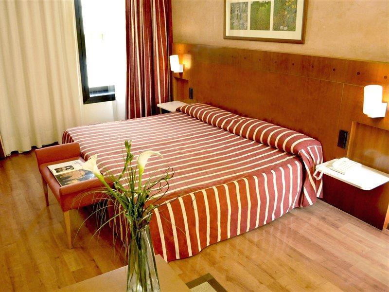 Catalonia Plaza Mayor Salamanca Hotel Ngoại thất bức ảnh